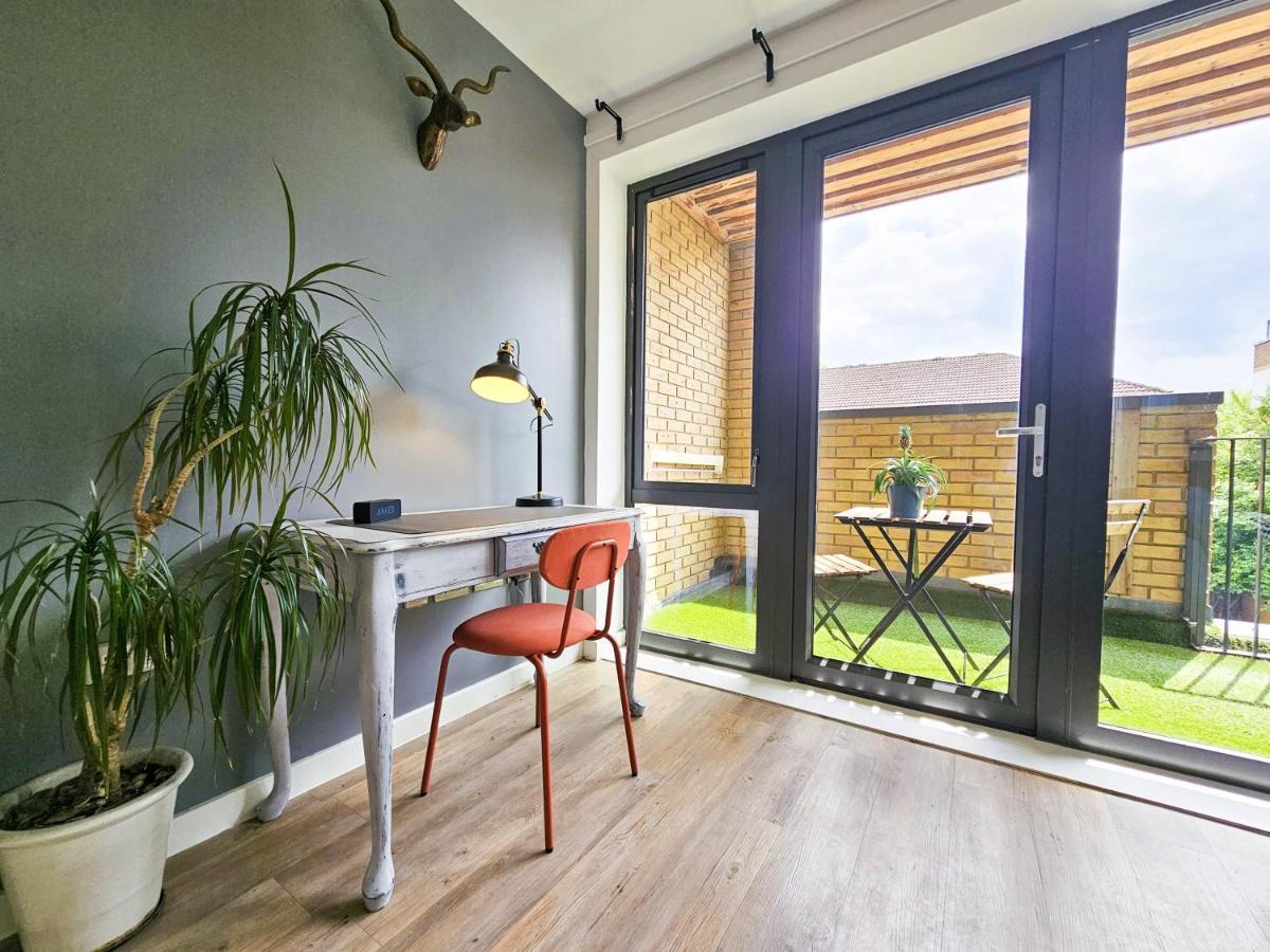 Centrally Located Spacious Flat Near Canary Wharf Londýn Exteriér fotografie