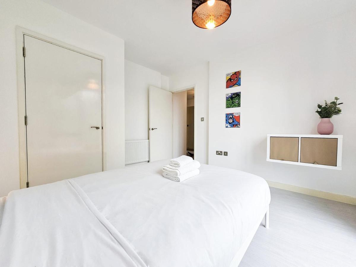 Centrally Located Spacious Flat Near Canary Wharf Londýn Exteriér fotografie