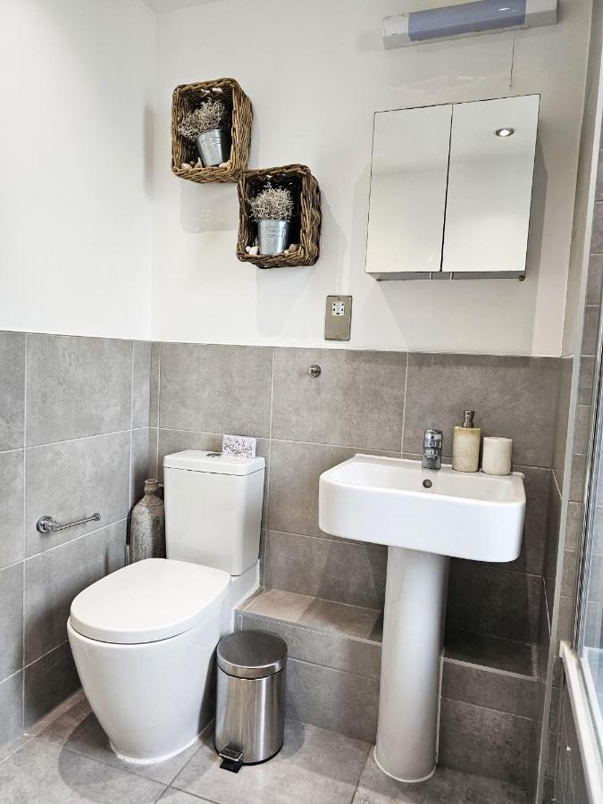Centrally Located Spacious Flat Near Canary Wharf Londýn Exteriér fotografie
