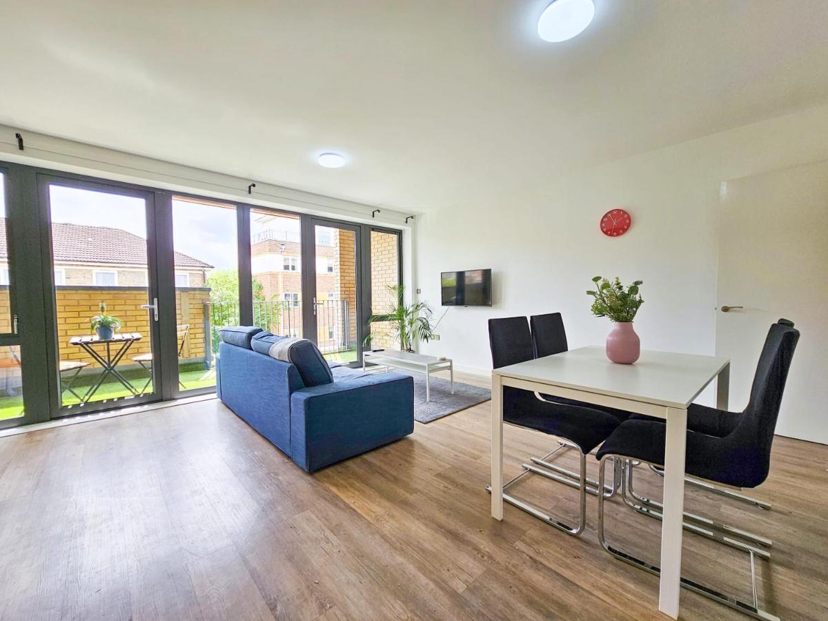 Centrally Located Spacious Flat Near Canary Wharf Londýn Exteriér fotografie